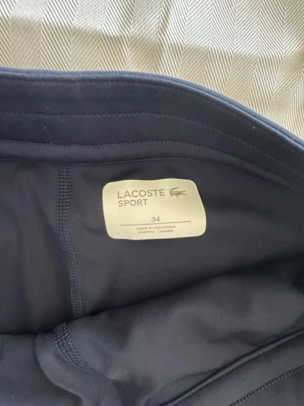 Lacoste tennis skirt in navy - Picture 3 of 3